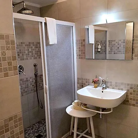 Bed & Breakfast Antica Dimora Le Sette Lune 4*